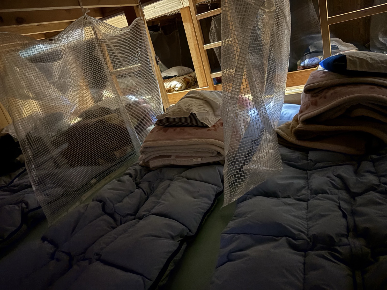 富士山の山小屋の寝床