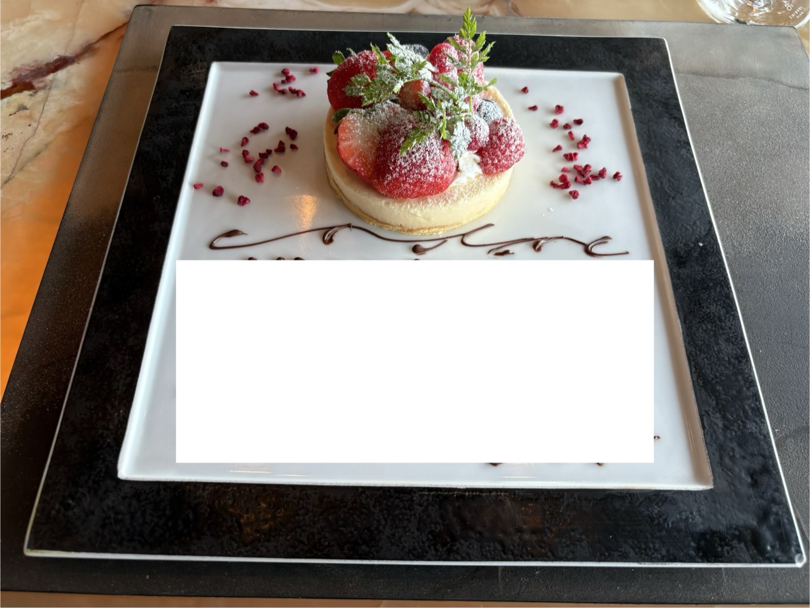 スカイツリー レストラン634で用意してもらったバースデーケーキ